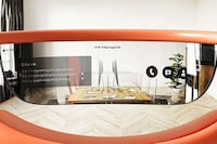 Seamless Lifestyle AR Headsets Image 6