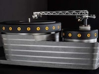 Durable Iron-Made Turntables Image 2
