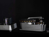 Durable Iron-Made Turntables Image 6