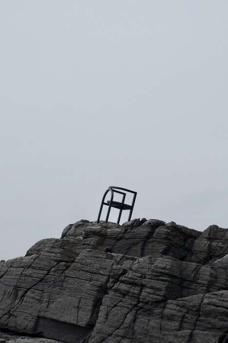 Geometrically-Detailed Elegant Chairs