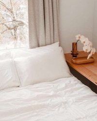 Silk Anti-Acne Pillowcases Image 8