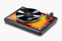 Collaboration Hi-Fi Turntables Image 1