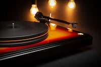 Collaboration Hi-Fi Turntables Image 2