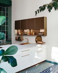 Versatile Vertical Wall Units Image 4