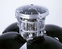 Opulent Alien-Inspired Orb Clocks Image 6