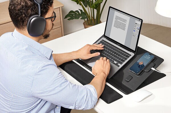 Magnetic Technology Desk Mats