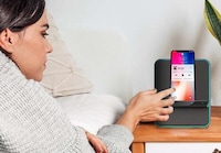 Four-in-One Smartphone Docks Image 1
