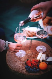 Sophisticated Everyday Proseccos Image 5