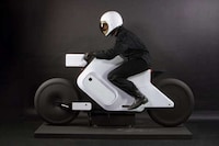 Shapeshifting Motorcycle Concepts