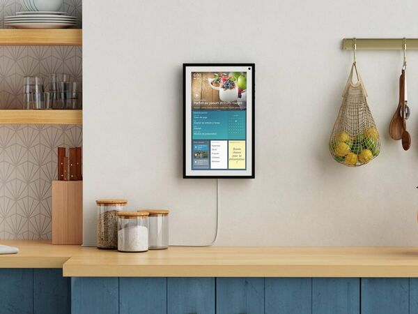 Mountable Home Smart Displays