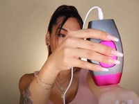 Hair-Removing Skin Support Devices Image 4
