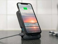 Multi-Position Mobile Device Chargers Image 3