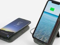 Multi-Position Mobile Device Chargers Image 4