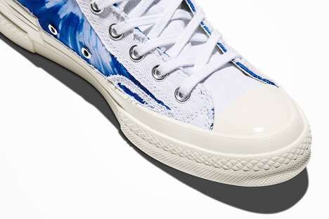 Sleek Blue-Tonal Lifestyle Sneakers