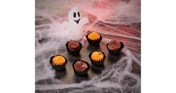 Seasonally Spooky Snack Cakes