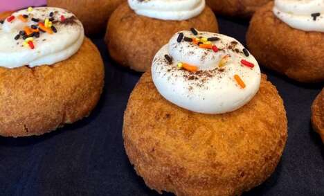 Pumpkin Spice Cake Doughnuts