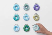 Recycling-Supporting Plastic Cutters Image 8
