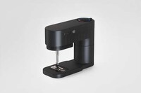 Color-Detecting Sewing Machines Image 5