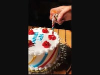 Cannabis-Filled Birthday Candles Image 2