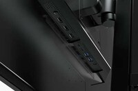 Feature-Rich eSports Monitors Image 4