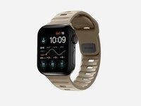 Sporty Breathable Smartwatch Straps Image 4