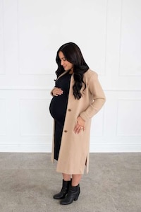 Modern Stylish Maternity Labels Image 5