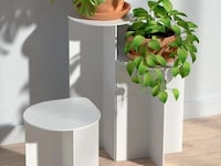 Personalization-Friendly Plant Stands Image 2