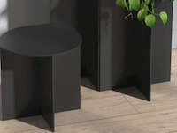 Personalization-Friendly Plant Stands Image 4