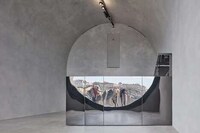 Vaulted Tunneled Store Fronts Image 6