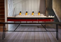 Scale-Model Ship Sets