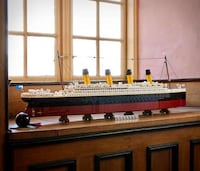 Scale-Model Ship Sets Image 7