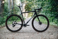 Ultra-Light Gravel Bikes Image 6