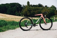 Ultra-Light Gravel Bikes Image 8
