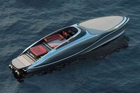 Stylishly Chic Speed Boats Image 2