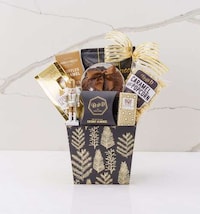 Holiday-Ready Gift Baskets