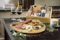Holiday-Ready Gift Baskets Image 8