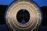 3D-Printed Ethereal Floating Sculptures Image 3