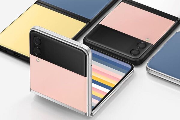 Highly-Customizable Foldable Phones