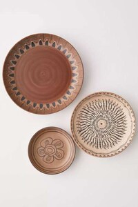Retro-Inspired Wave Bowls Image 2