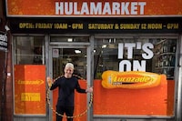 Hula-Hooping Pop-Up Markets