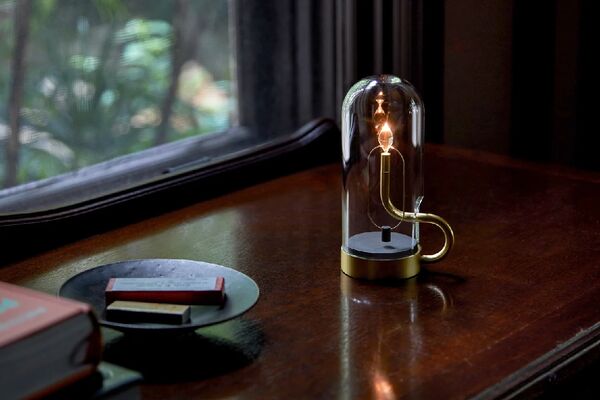 Candle-Mimicking Lamps