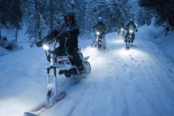 Emissions-Free Winter Exploration Vehicles