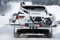 Emissions-Free Winter Exploration Vehicles Image 4