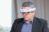 Smoking Cessation Tech Headsets Image 2