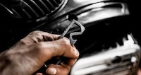 Minimalist Titanium Multi-Tools Image 1