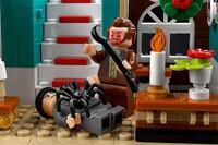 Holiday Film-Inspired Toy Sets Image 4