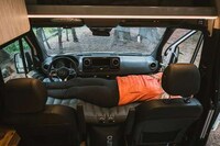 Contoured Vehicular Air Mattresses Image 5