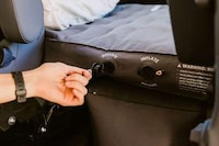 Contoured Vehicular Air Mattresses Image 8