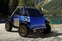 Compact Off-Roading Electric Vehicles Image 3