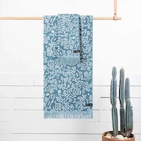 Artist-Inspired Linen Collections Image 3